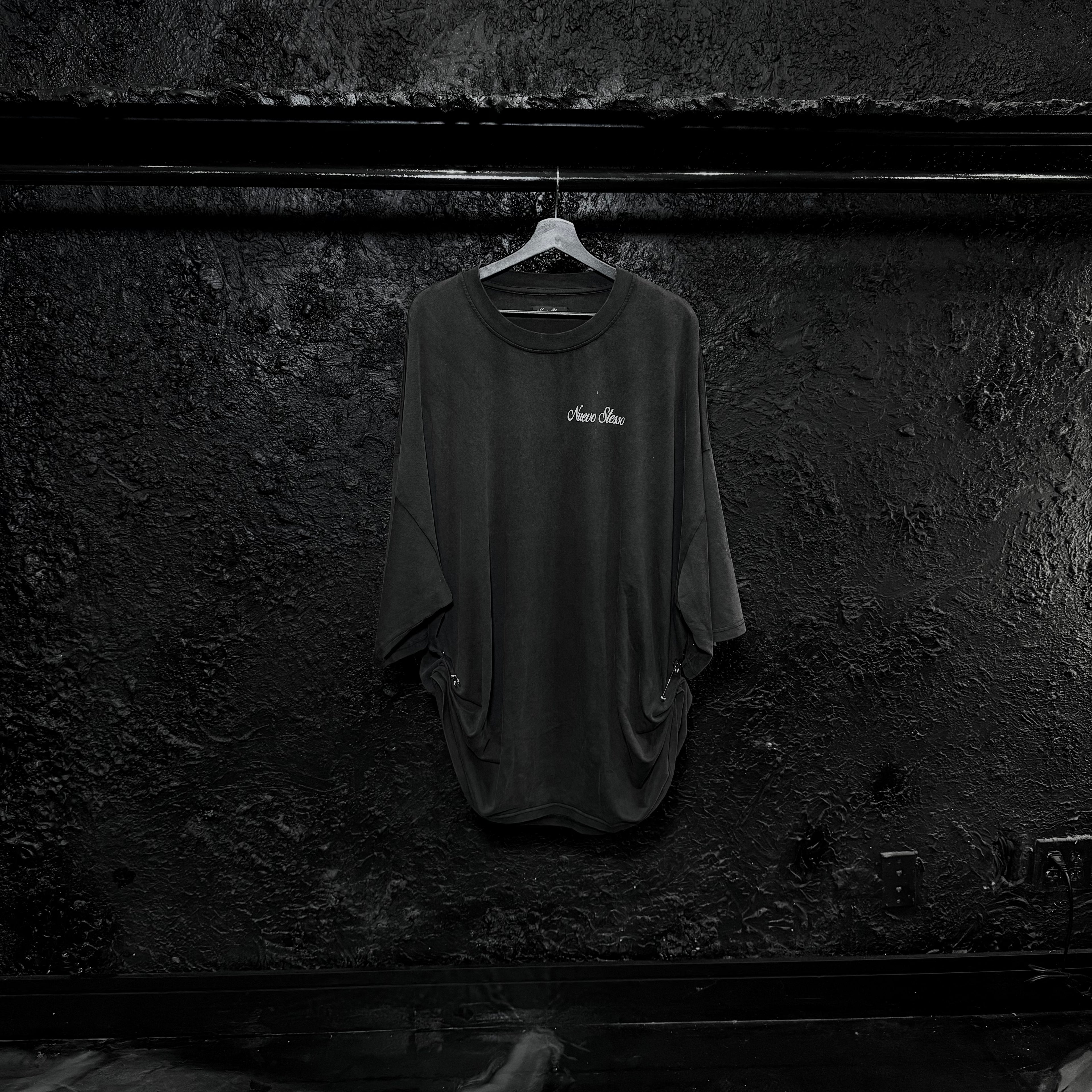 GREY-WASHED  HORIZON TEE