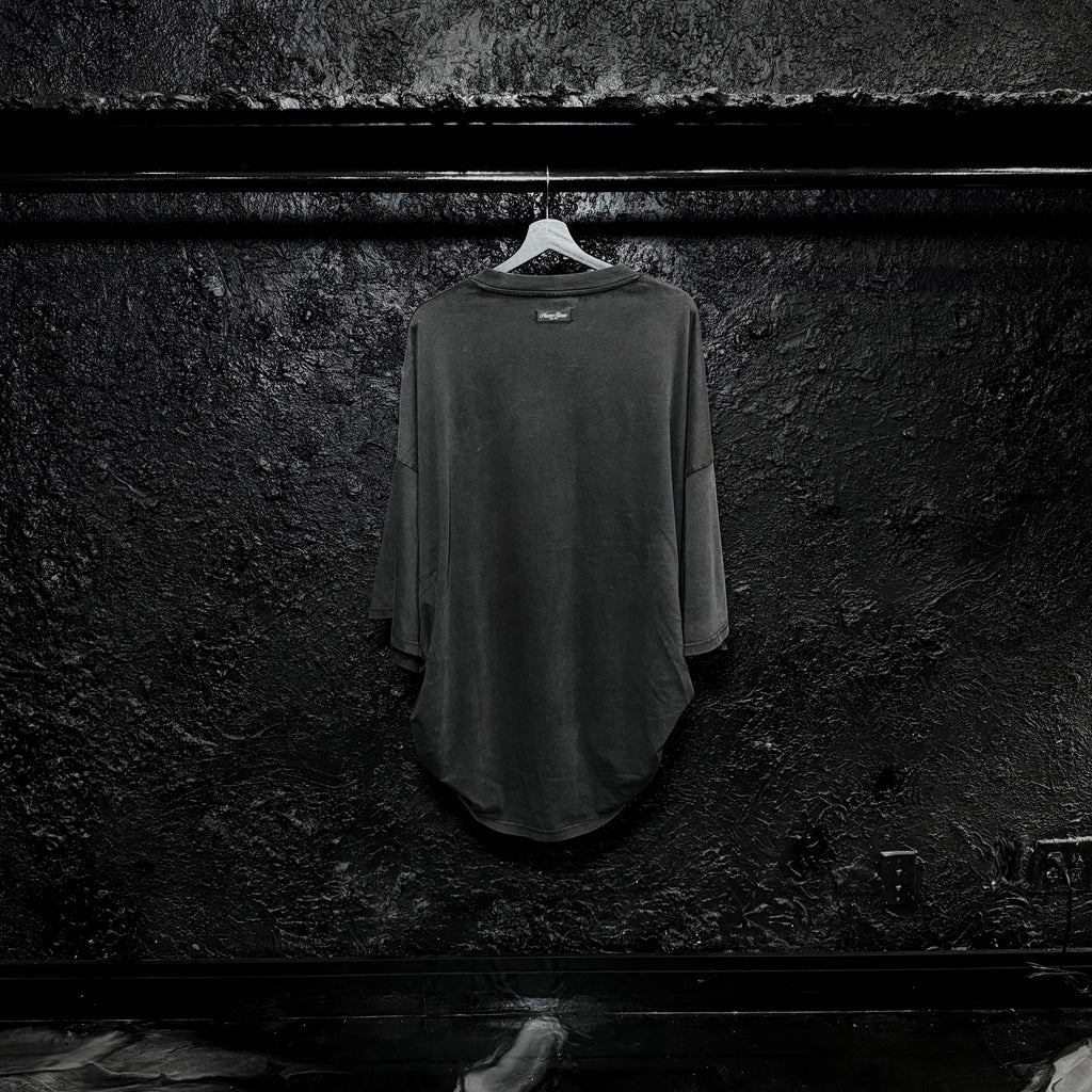 GREY-WASHED  HORIZON TEE